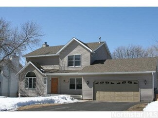 971 971 Ave E, Mahtomedi, MN 55115