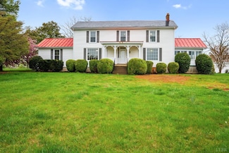 281 Calohan Rd, Rustburg, VA 24588
