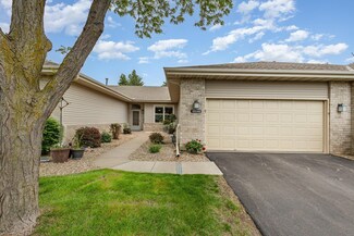 15048 Everleigh Cir, Rosemount, MN 55068