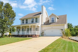 8321 Logan Bay St, Kalamazoo, MI 49009