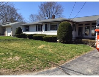 50 Hamlet St, Lawrence, MA 01843