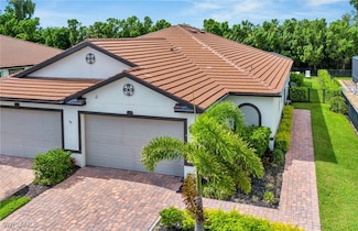 1163 S Town and River Dr, Fort Myers, FL 33919