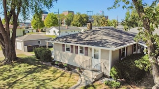 1163 Thorndale St, Green Bay, WI 54304