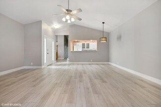 5201 SW 31st Ave Unit 124, Fort Lauderdale, FL 33312