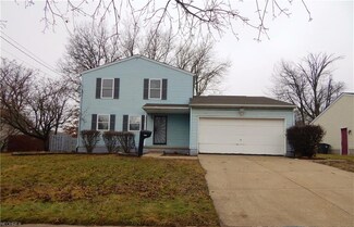 997 Russell Ave, Akron, OH 44307