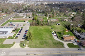 9020 E 16th St, Cumberland, IN 46229