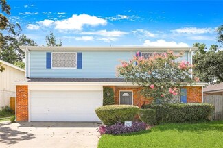 141 Rex Dr, New Orleans, LA 70123