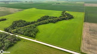 2665 Tunnel Mill Rd, Webster City, IA 50595