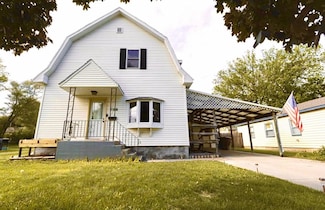 1108 W 3rd Ave, Mitchell, SD 57301