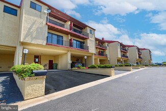 6 Empire Dr, Pleasantville, NJ 08232