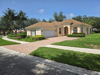 2796 Jude Island Way, Naples, FL 34119