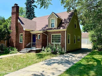 20 University Dr, East Lansing, MI 48823