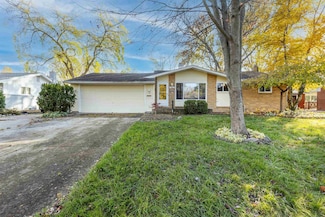 312 Wilson Dr, Midland, MI 48642