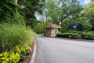 770 Salisbury St Unit 511, Worcester, MA 01609