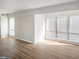 233 Township Line Rd Unit 2A, Elkins Park, PA 19027