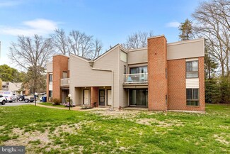 705 Camelback Ct, Mays Landing, NJ 08330