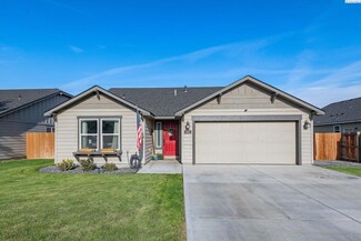 5811 Wallowa Ln, Pasco, WA 99301