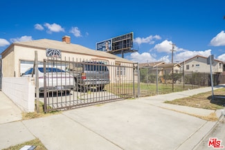 1026 W Century Blvd, Los Angeles, CA 90044