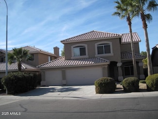 860 N Madrid Ln, Chandler, AZ 85226