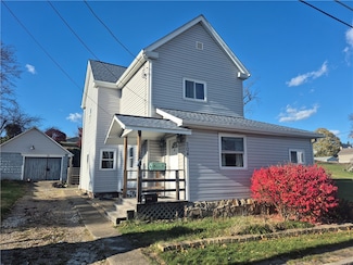 204 Ridge Ave, Derry, PA 15627