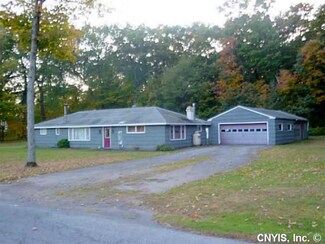 7583 E Lake St, Blossvale, NY 13308