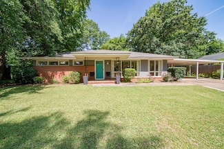 813 Crockett Dr, Columbus, GA 31904