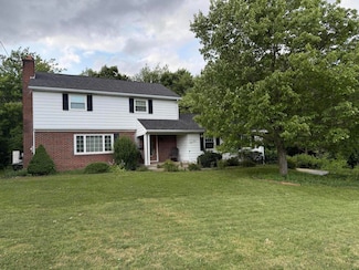 323 Russ Ln, Saint Marys, PA 15857
