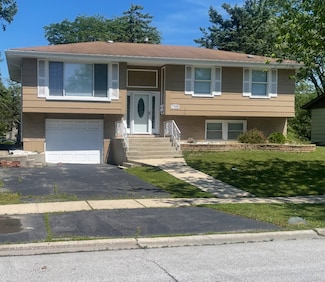 17005 Elm Dr, Hazel Crest, IL 60429