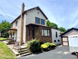 26 Plum Ave, Carbondale, PA 18407