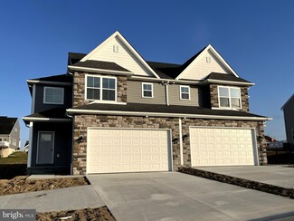 204 Sunglo Dr Unit (LOT 114), Leesport, PA 19533