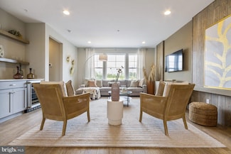 375 Sydney Ln, Lansdale, PA 19446