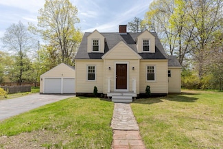 19 Witmer Ave, Portsmouth, NH 03801