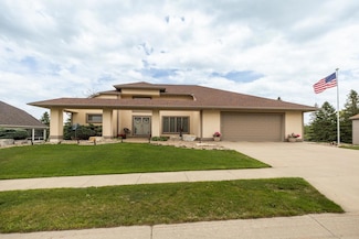 2592 Aspen Place SW, Rochester, MN 55902
