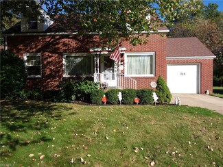 721 S Schenley Ave, Youngstown, OH 44509