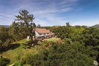 10725 Encino Dr, Oak View, CA 93022