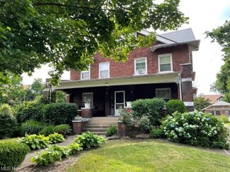 30 Casterton Ave, Akron, OH 44303