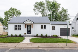 917 East Ave S, La Crosse, WI 54601