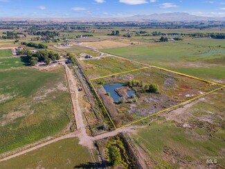 1051 Wapiti Ln, Emmett, ID 83617
