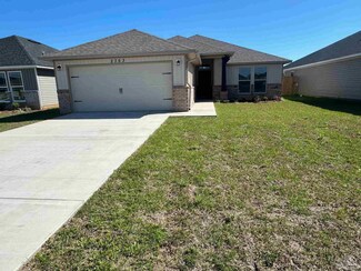 2403 Privet Berry Dr, Gulf Breeze, FL 32563
