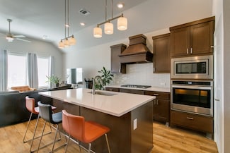 2324 Rook Dr, Dallas, TX 75211
