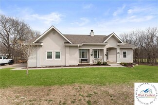 917 N Washboard Rd, Sibley, MO 64088