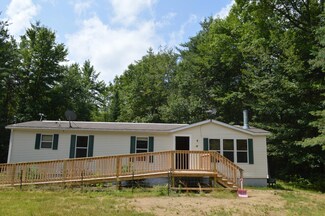 41 Whispering Pines Cir, Wells, ME 04090