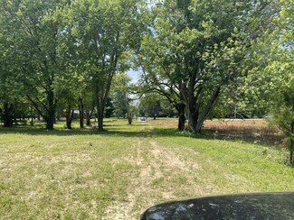 6198 Eatons Creek Rd, Joelton, TN 37080