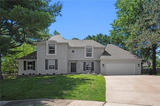 10825 Cody St, Overland Park, KS 66210
