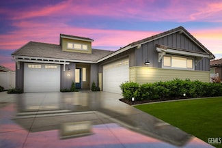 14817 Bromshire St, Bakersfield, CA 93311