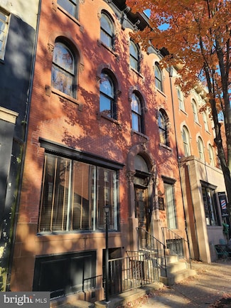 112 W State St, Trenton, NJ 08608