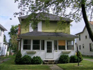 418 W Johnson St, Upper Sandusky, OH 43351