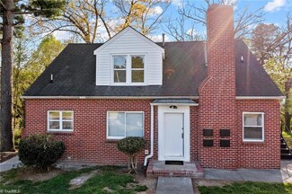 2912 Woodleigh St, Winston Salem, NC 27127