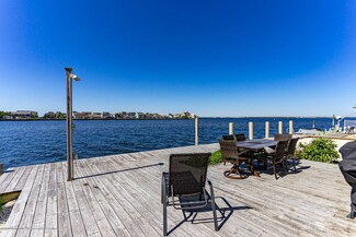 257 N St, Seaside Park, NJ 08752