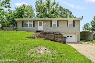 5284 Veil of Tears Dr, Jefferson City, MO 65109